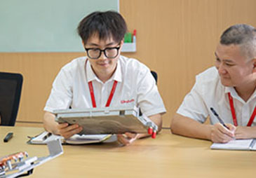 文軒熱能擁有經(jīng)驗(yàn)豐富的管理團(tuán)隊(duì)